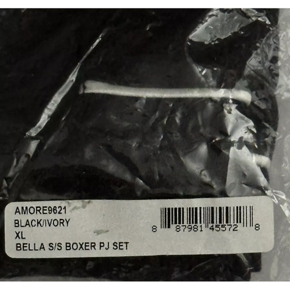 Cosabella Bella Short Sleeve Shorts Pajamas Set Size: XL New Black/Ivory Piping - Picture 4 of 5